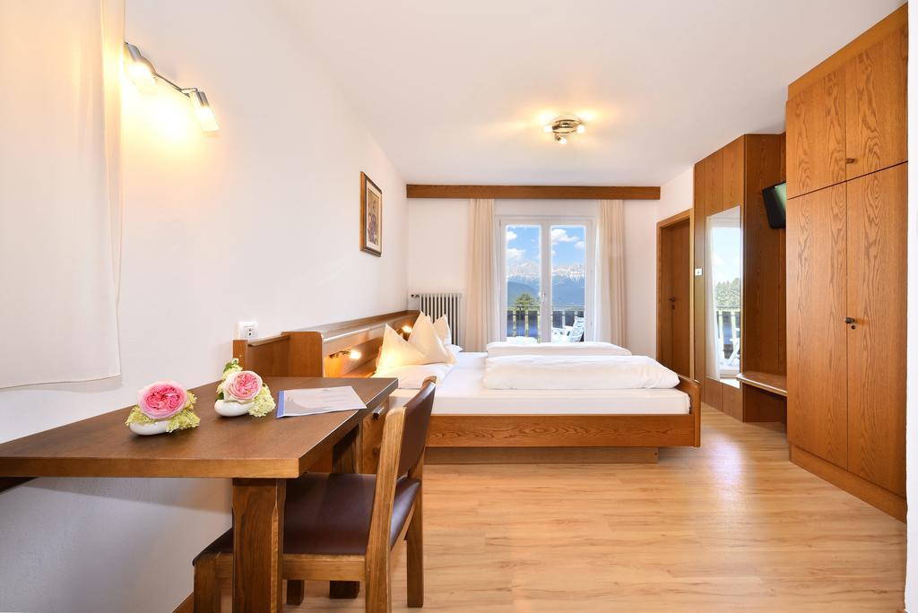 Panoramahotel Obkircher ノーヴァ・ポネンテ エクステリア 写真