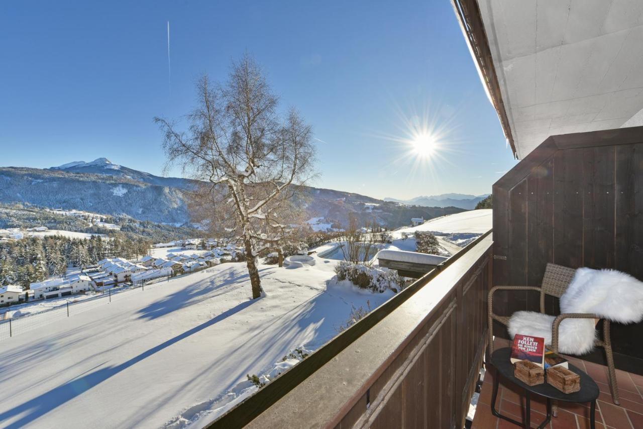 Panoramahotel Obkircher ノーヴァ・ポネンテ エクステリア 写真