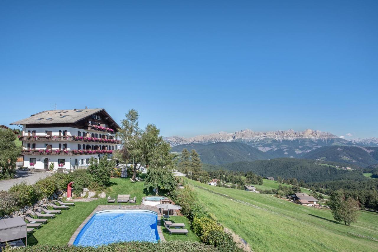 Panoramahotel Obkircher ノーヴァ・ポネンテ エクステリア 写真